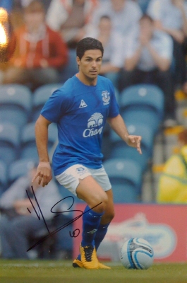 Everton FC 1987 League Winners signed 10x8 photo